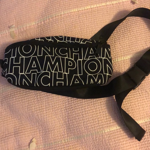champion arm bag